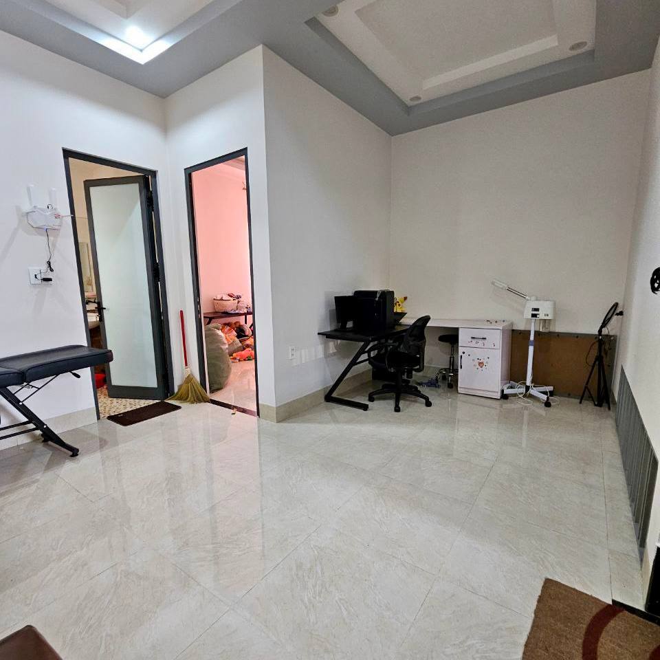 photo_2024-10-23_19-54-57