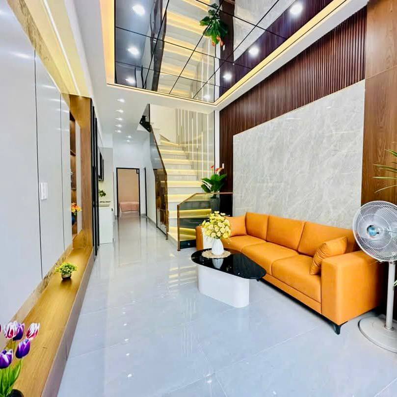 photo_2025-02-17_20-14-38