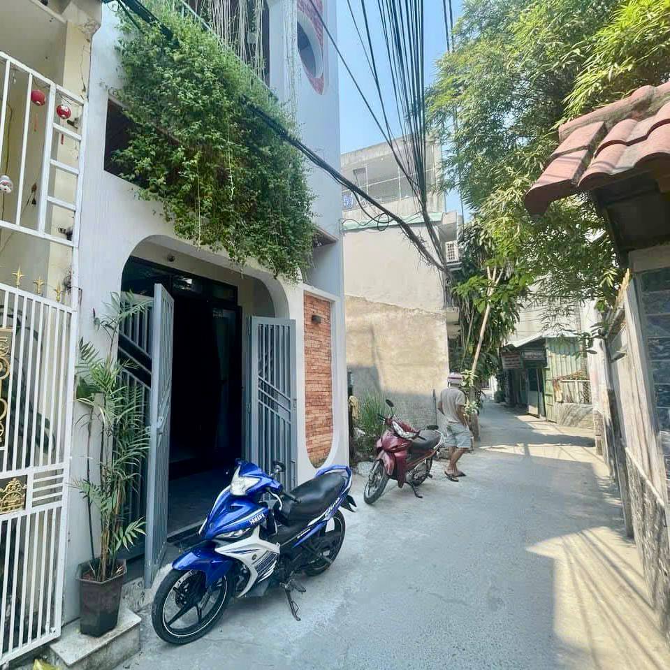 photo_2025-03-04_23-23-09