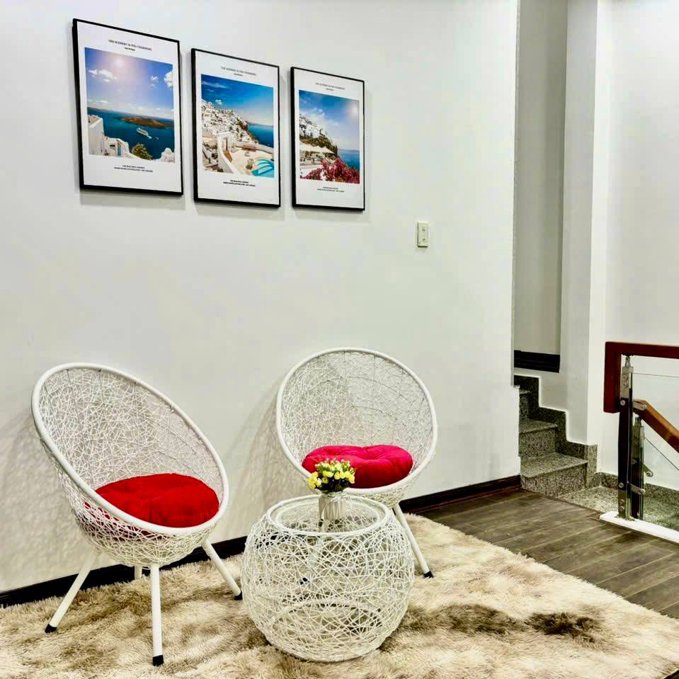 photo_2025-03-05_18-04-28