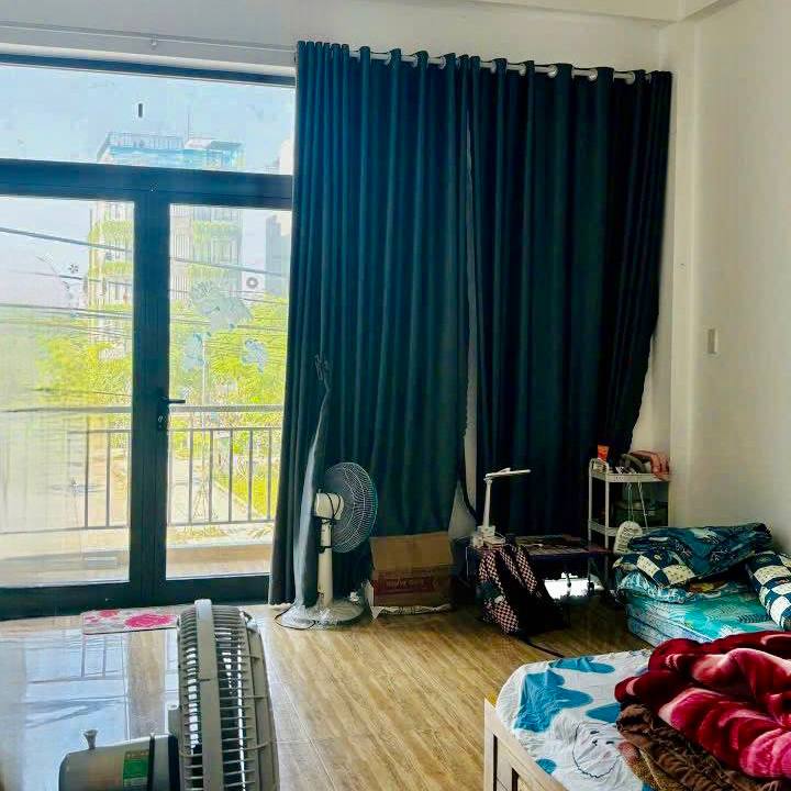 photo_2025-04-08_23-51-41