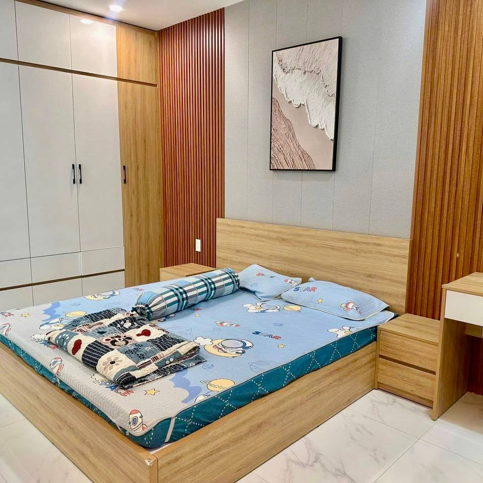 photo_2025-04-12_10-56-49