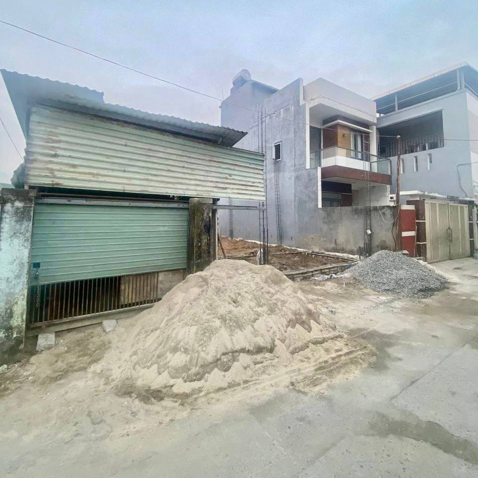 photo_2025-04-12_14-23-32