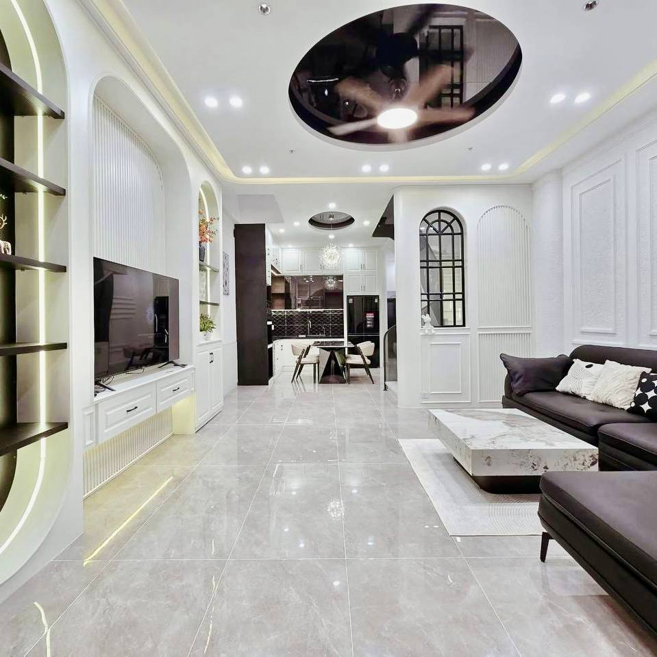 photo_2025-04-13_16-49-15