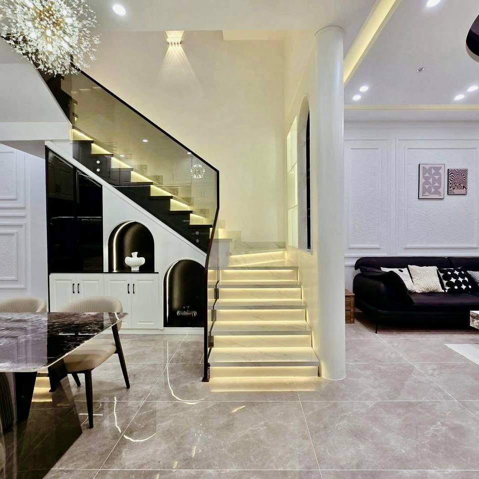 photo_2025-04-13_16-49-18