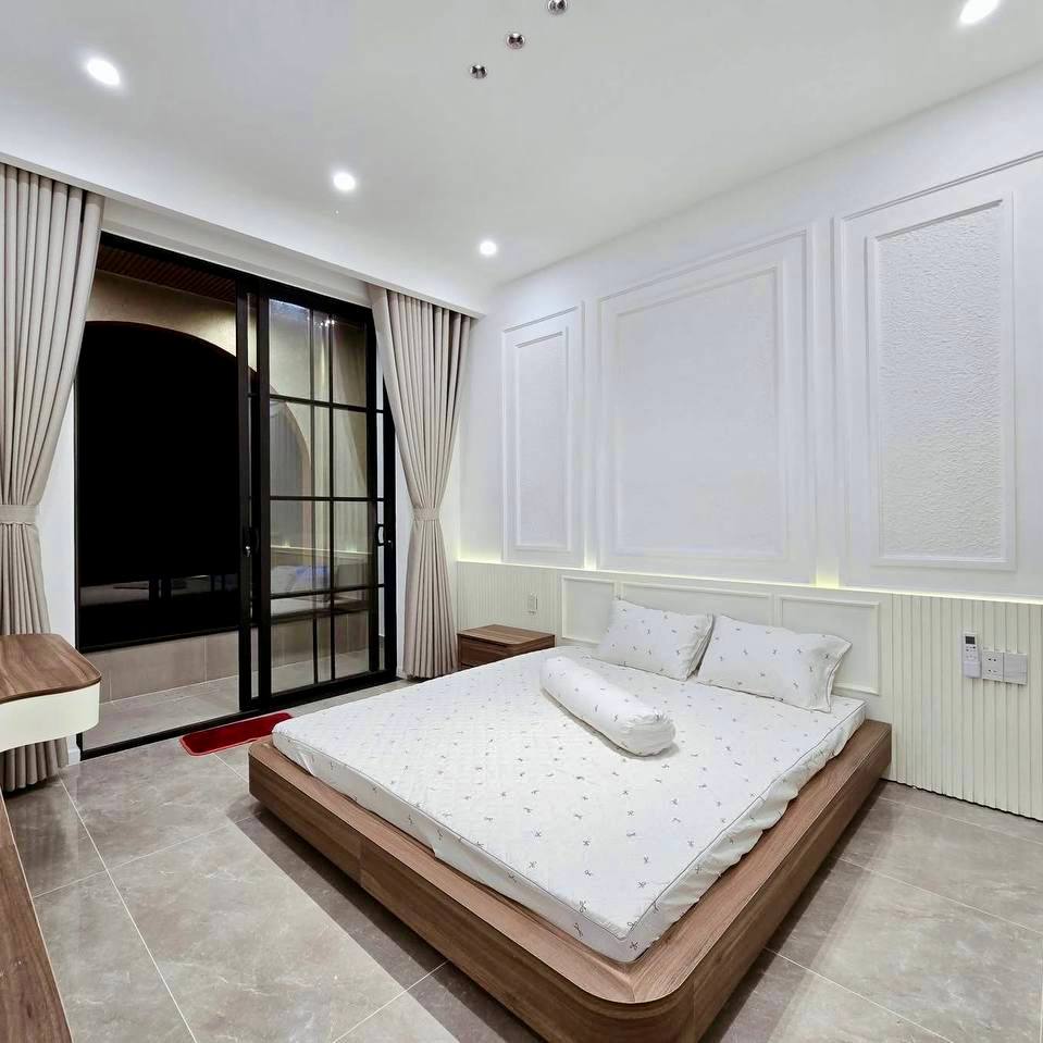 photo_2025-04-13_16-49-23