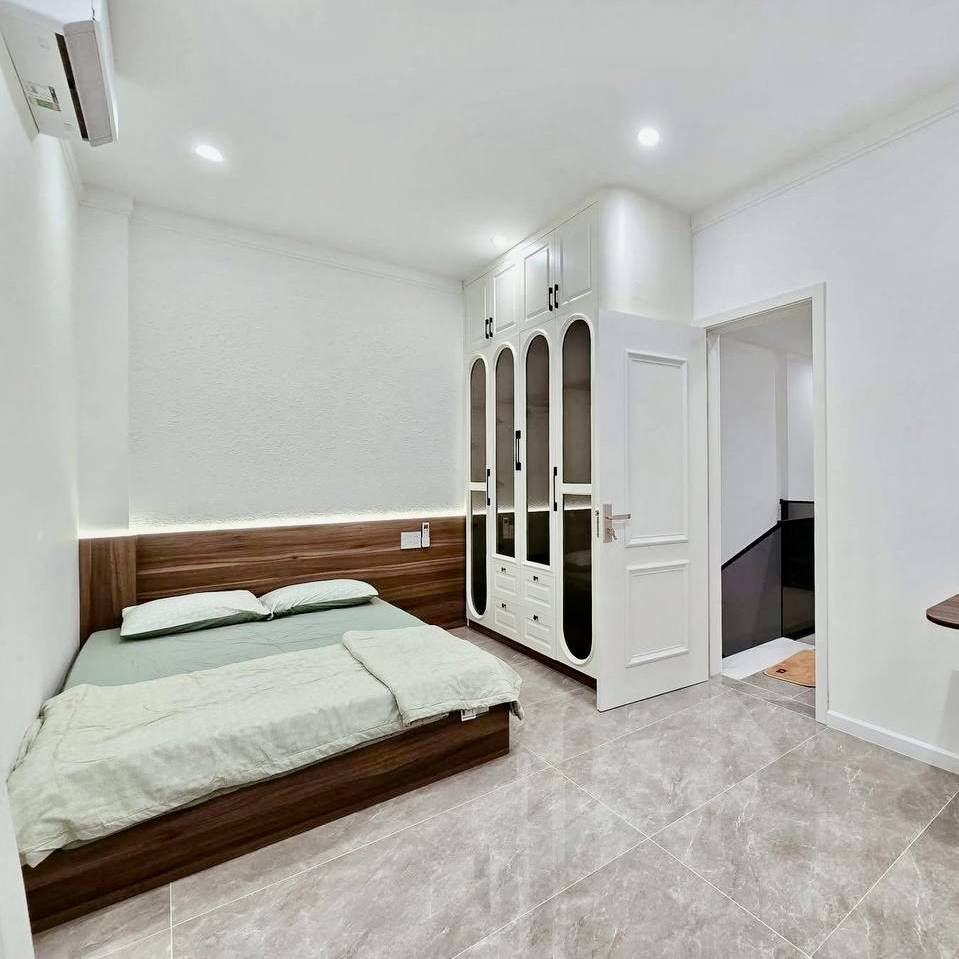 photo_2025-04-13_16-49-24