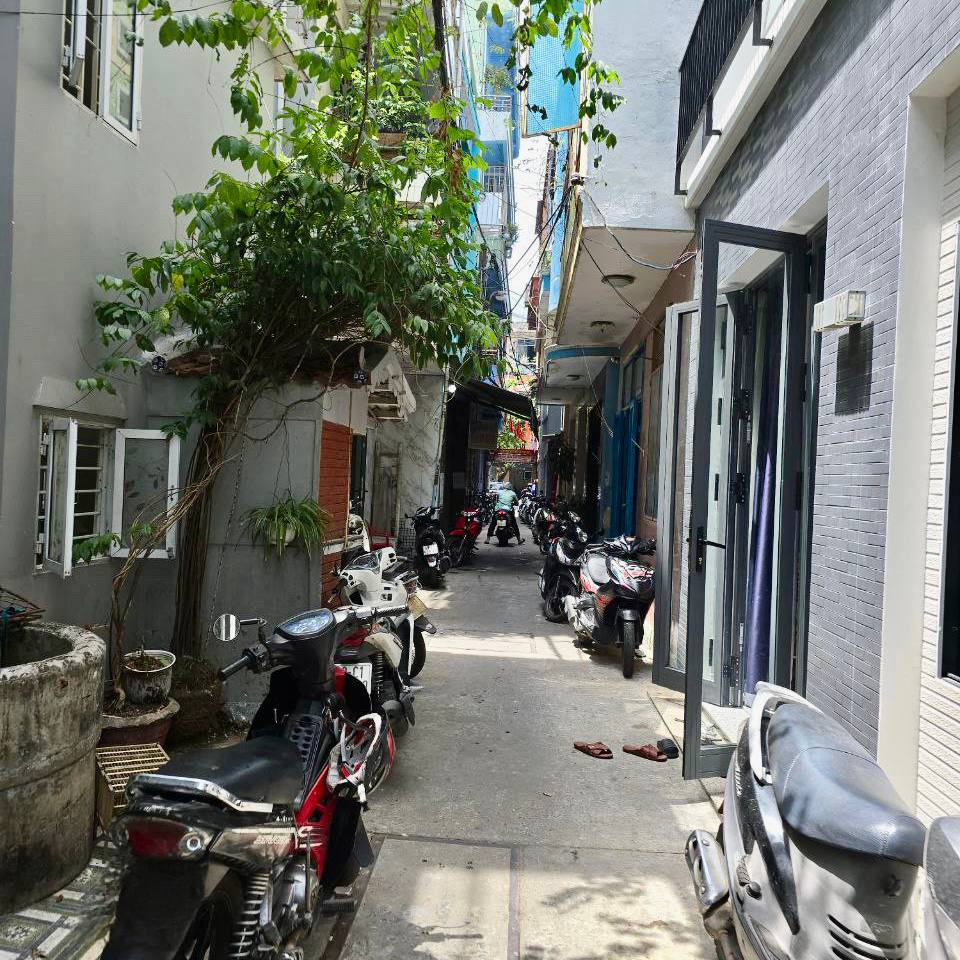 photo_2025-04-18_00-02-56