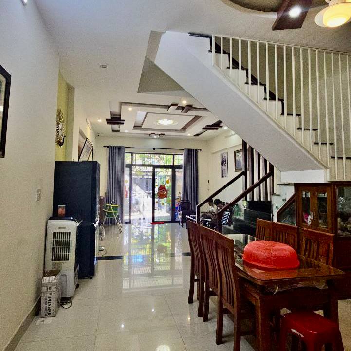 photo_2025-05-27_19-34-09