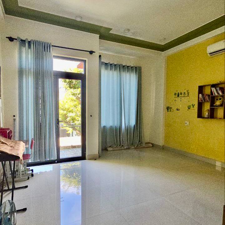 photo_2025-05-27_19-34-25