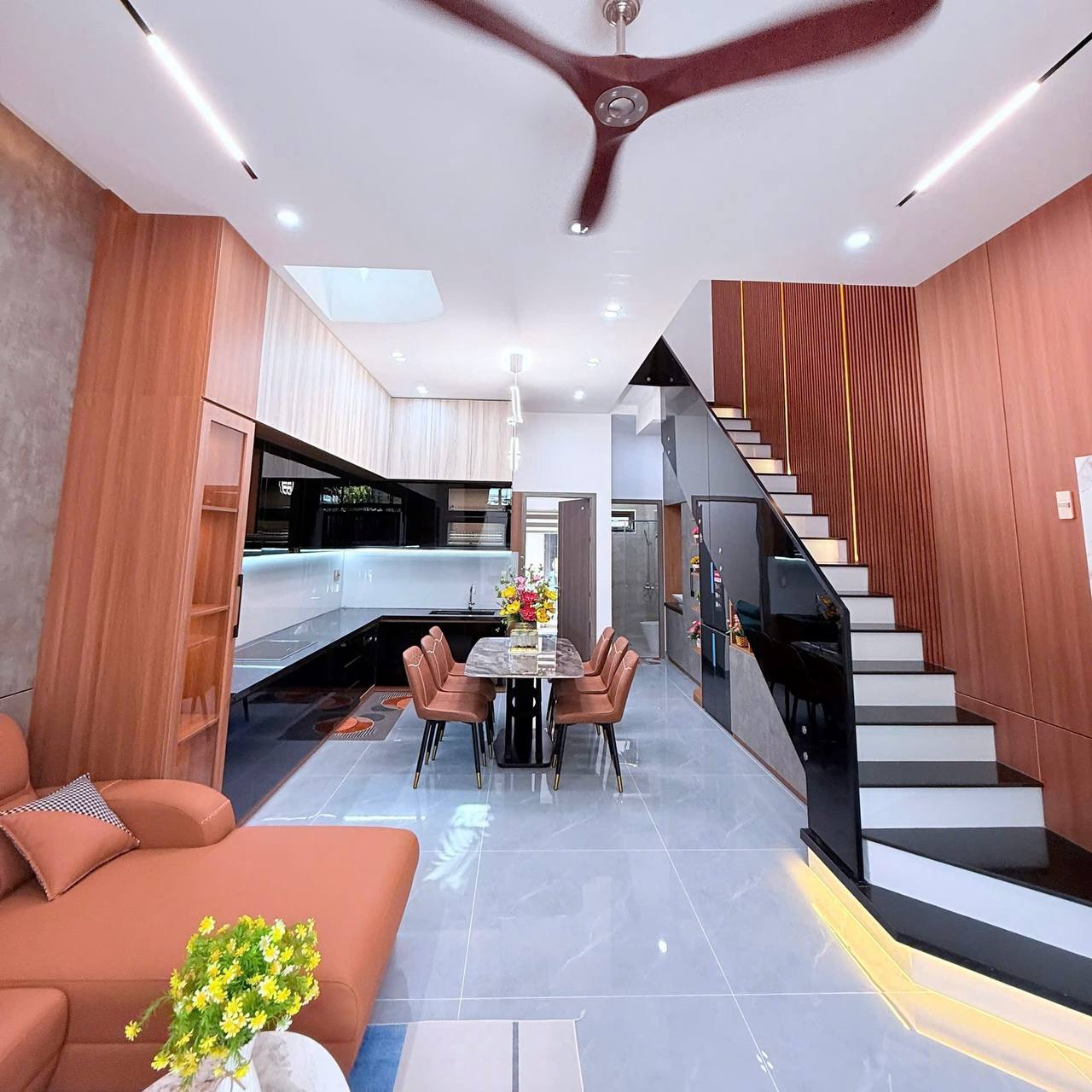 photo_2025-09-13_19-39-41