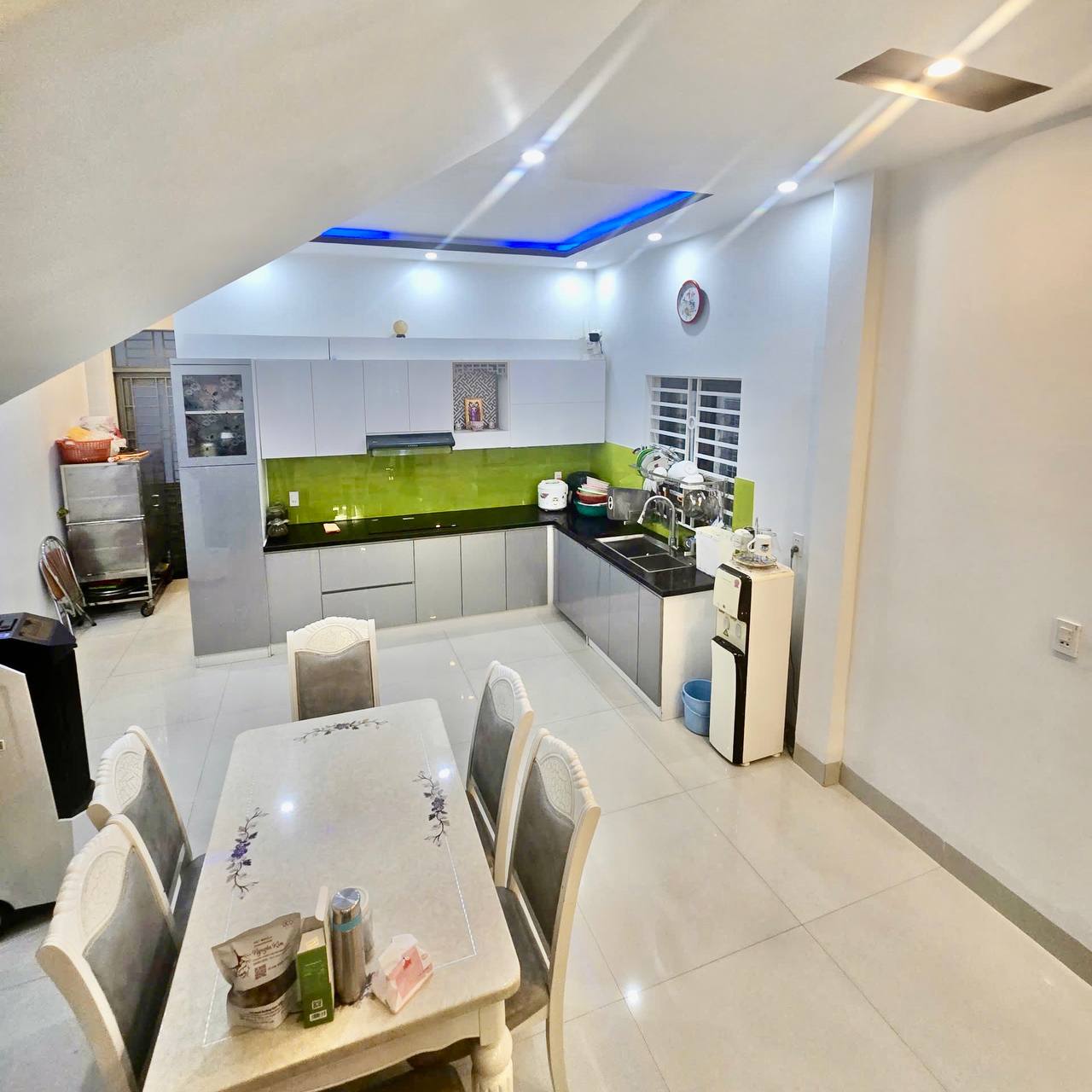 photo_2025-11-08_13-09-46