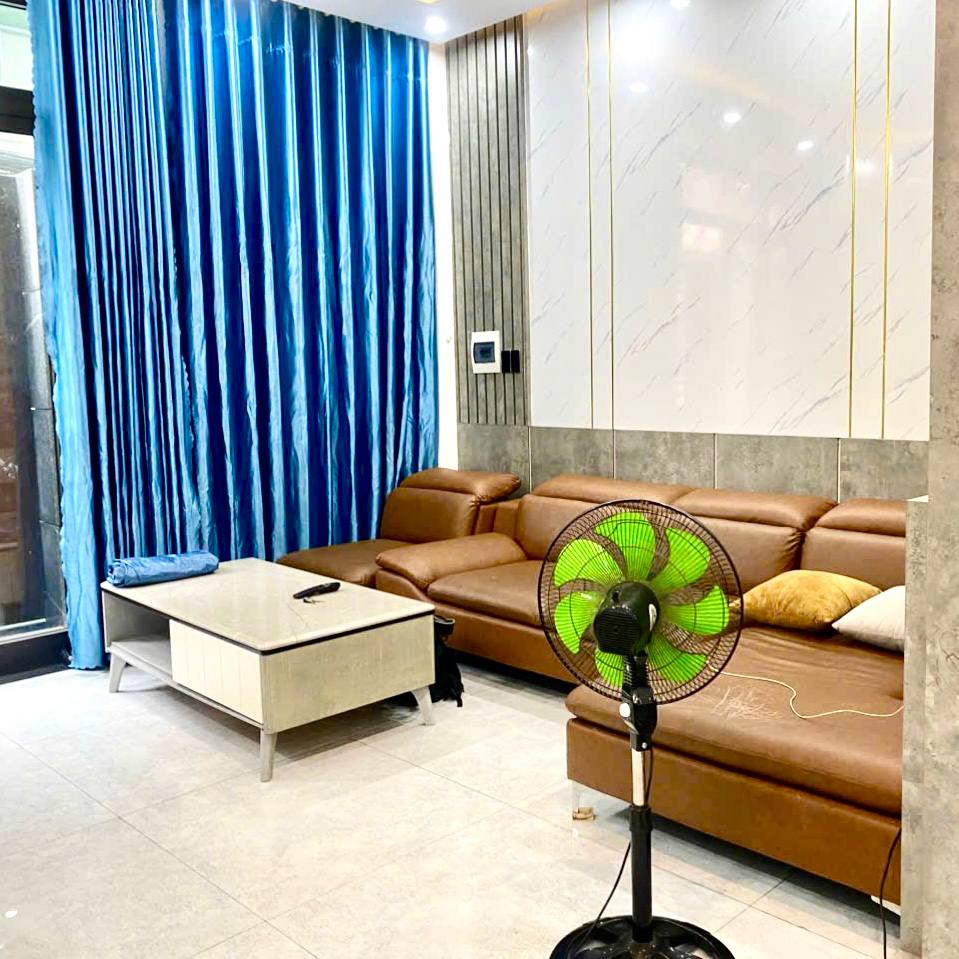 photo_2025-11-10_22-04-28