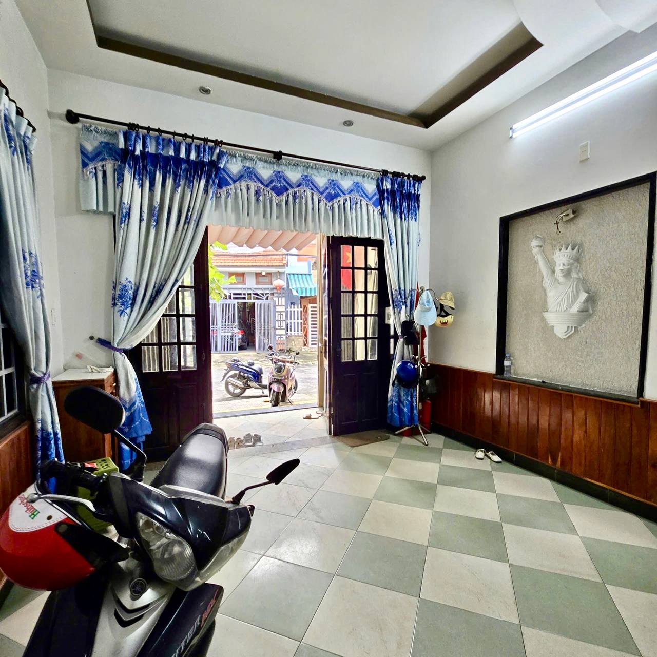 photo_2025-12-02_20-23-44